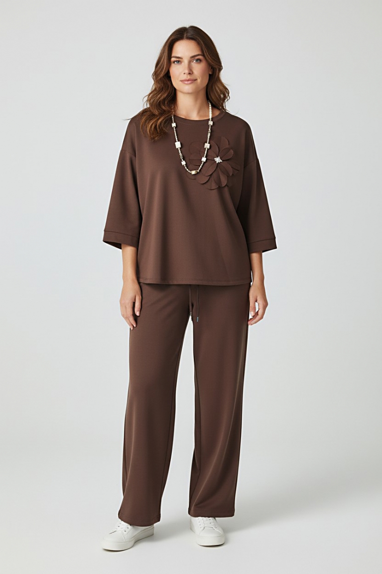 Προϊόν: Casual σετ με λουλούδι στρας - Καφέ Casual σετ με λουλούδι στρας - Καφέ